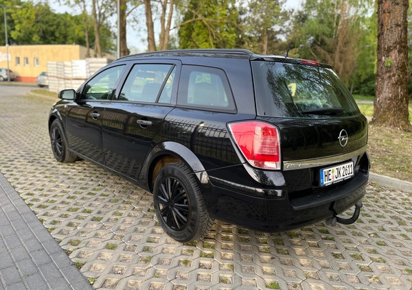 Opel Astra cena 13900 przebieg: 201240, rok produkcji 2009 z Nidzica małe 211